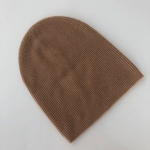Aritzia Auxiliary Cashmere Rib Beanie in Tannin